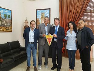 al-via-collaborazione-tra-lamministrazione-comunale-di-campobello-e-la-strada-del-vino-e-dei-sapori-val-di-mazara