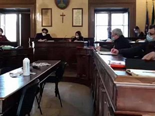 video-maggioranza-getta-la-spugna-alfano-risponde