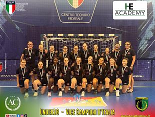 handball-lunder-18-e-vice-campione-ditalia-un-risultato-straordinario-per-tutta-laccademia