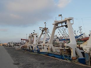 mazara-pesca-la-flotta-in-porto-a-causa-del-maltempo-e-non-per-il-caro-gasolio