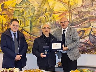 mazara-il-dipendente-comunale-baldo-gancitano-va-in-pensione