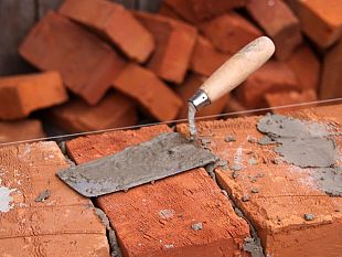 castelvetrano-sospensione-dei-lavori-edili-per-il-periodo-estivo