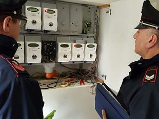 arrestato-dai-carabinieri-un-giovane-marsalese-per-furto-di-energia-elettrica