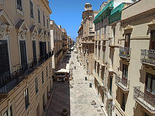 trapani-attivato-numero-whatsapp-per-carico-scarico-bagagli-allinterno-della-ztl