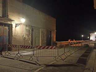 paura-in-via-torre-di-ligny-cede-il-tetto-di-uno-stabile