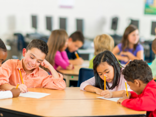 non-solo-mizzica-la-lingua-siciliana-torna-protagonista-tra-i-banchi-di-scuola