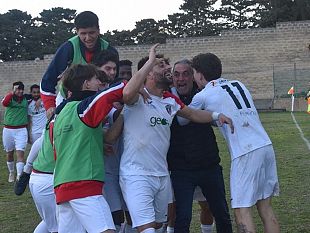 folgore-tanta-sostanza-molta-corsa-squadra-corta-con-poche-sbavature