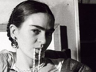 salemi/gibellina-mercoledi-sinaugura-la-mostra-dedicata-allartista-frida-khalo