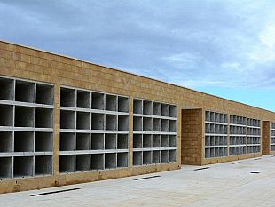 mazara-interventi-di-pulizia-straordinaria-al-cimitero