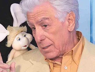 mazara-intitolazione-di-una-strada-a-cino-tortorella-in-omaggio-all-infanzia