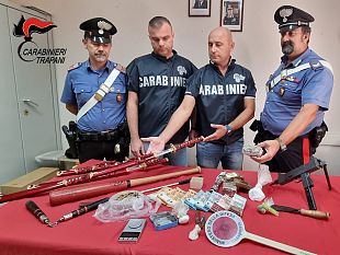 trapani/mazara-droga-e-armi-in-casa-19enne-ai-domiciliari-arrestato