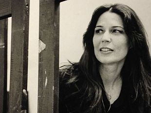 la-curvatura-delluniverso-la-mostra-antologica-di-angela-trapani-al-complesso-di-san-domenico