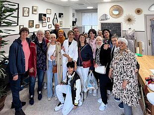 le-donne-tunisine-del-progetto-donna-di-mazara-in-visita-allatelier-patrizia-di-bergamo