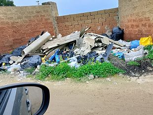 mazara-discarica-abusiva-con-presenza-di-lastre-di-eternit-in-via-degli-iberici