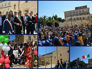 castelvetrano-centinaia-di-bambini-per-l-inaugurazione-della-piazza-della-repubblica-e-del-parco-giochi-la-palma-felice