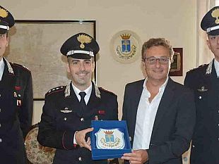 castelvetrano-saluto-al-capitano-ibba-colangeli-sara-il-nuovo-comandante