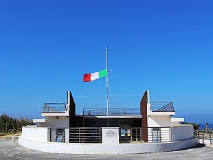 marsala-recuperato-il-tricolore-rubato-al-monumento-ai-mille