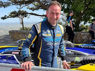 cronoscalata-monte-erice-2025-unedizione-da-record-e-il-rush-finale-della-supersalita