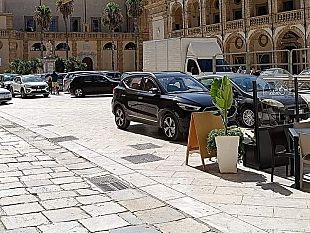 mazara-esiste-ancora-la-ztl-auto-posteggiate-a-qualsiasi-orario-del-giorno