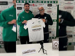 trapani/ssd-dattilo-1980-ufficiale-lacquisto-di-salvatore-messina