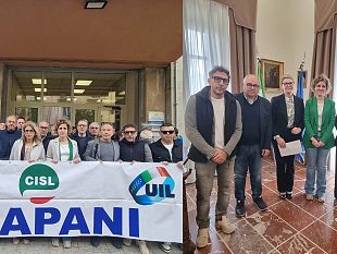 sanita-sit-in-davanti-lasp-di-trapani-i-sindacati-incontrato-il-direttore-palazzolo-e-poi-il-prefetto-lupo
