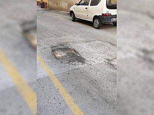 spazio-al-cittadino-trapani-grossa-buca-stradale-causa-disagi-alla-viabilita