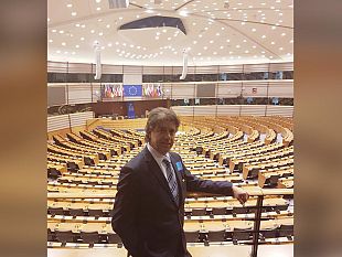 il-sindaco-castiglione-in-visita-istituzionale-al-parlamento-europeo-di-bruxelles