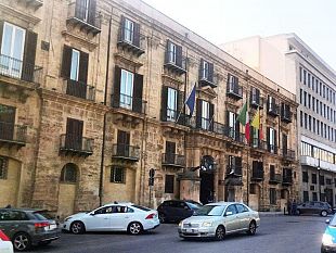 il-governo-musumeci-stanzia-100-milioni-per-lassistenza-alimentare