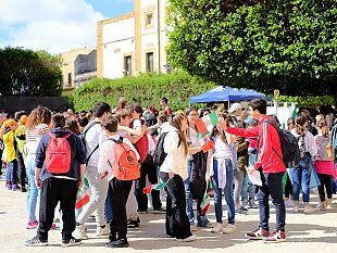 continua-ad-essere-aperto-lavviso-pubblico-per-il-centro-diurno-polifunzionale-di-aggregazione-sociale