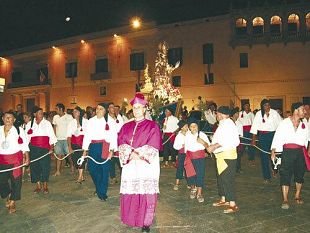 al-via-il-festino-di-san-vito-del-mare-delle-messi-e-dei-migranti-e-della-ritrovata-armonia-fra-la-diocesi-e-l-amministrazione-comunale