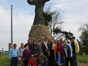 campobello-i-ragazzi-dell-oasi-di-torretta-adotteranno-la-statua-del-cristo-redentore
