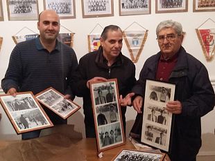 l-ex-allenatore-del-mazara-pietro-vellutato-rende-visita-alla-nuova-sede-gialloblu-e-dona-foto-storiche