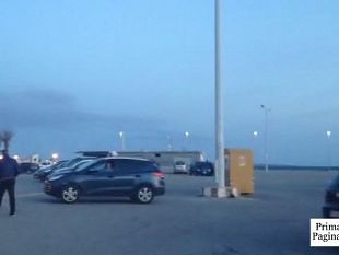 video-piazzale-quinci-il-regno-dei-posteggiatori-abusivi-nessuno-vede