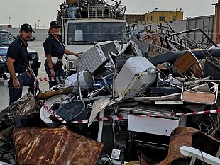 polizia-sequestrata-una-discarica-abusiva