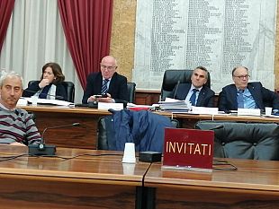 il-consiglio-comunale-approva-la-verifica-per-il-2019-della-qualita-e-quantita-di-aree-e-fabbricati-da-destinare-alle-residenze-e-alle-attivita-produttive