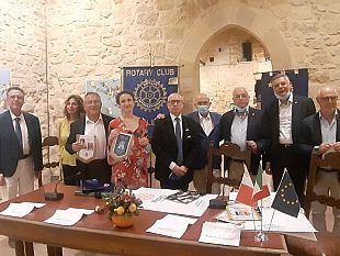 gemellaggio-ed-incontro-tra-il-rotary-club-salemi-ed-il-rotary-club-rende