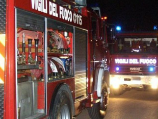 intimidazioni-nel-palermitano-a-fuoco-una-stazione-di-servizio-a-capaci
