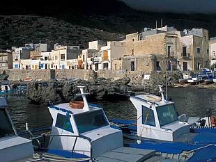 marettimo-il-sindaco-pagoto-chiede-al-ministro-galletti-un-intervento-straordinario-a-sostegno-della-marineria