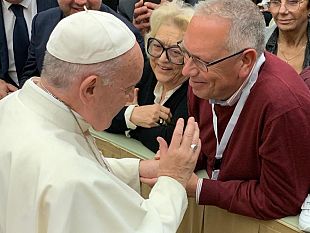 la-chiesa-traghetta-nel-nuovo-millennio-con-tre-papi-giovanni-paolo-benedetto-e-francesco