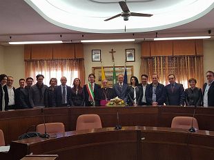 monsignor-domenico-mogavero-ha-incontrato-il-consiglio-e-l-amministrazione-comunale-di-campobello