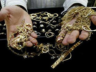 mazara-rapina-a-mano-armata-ad-un-compro-oro-cambiato-il-target-dei-malviventi