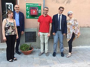 salemi-due-nuovi-defibrillatori-salvavita-grazie-alla-solidarieta-delle-aziende-venuti-gesto-di-grande-sensibilita