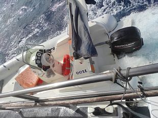 trapani/favignana-la-guardia-costiera-salva-5-diportisti-dall-affondamento