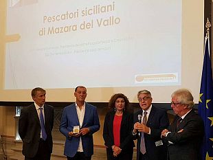 una-punta-di-sal-pescatori-di-mazara-il-pronto-soccorso-per-i-migranti