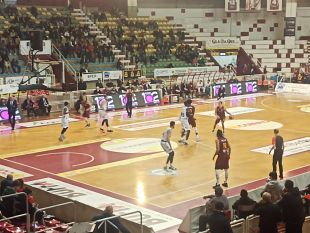 finalmente-trapani-i-granata-battono-latina-al-fotofinish-67-65-e-si-rilanciano