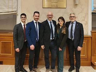 una-delegazione-del-centro-studi-dino-grammatico-in-visita-al-senato