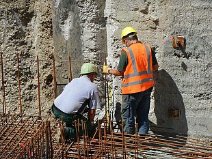 imprese-dalla-regione-25-milioni-per-la-riqualificazione-del-personale