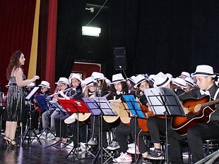 mazara-successo-della-satirorchestra-dell-istituto-pirandello