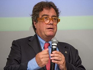 sgarbi-lascia-l-assessorato-regionale-arriva-sebastiano-tusa-innamorato-di-selinunte