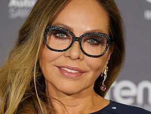 marsala-il-29-gennaio-ornella-muti-e-pino-quartullo-in-mia-moglie-penelope